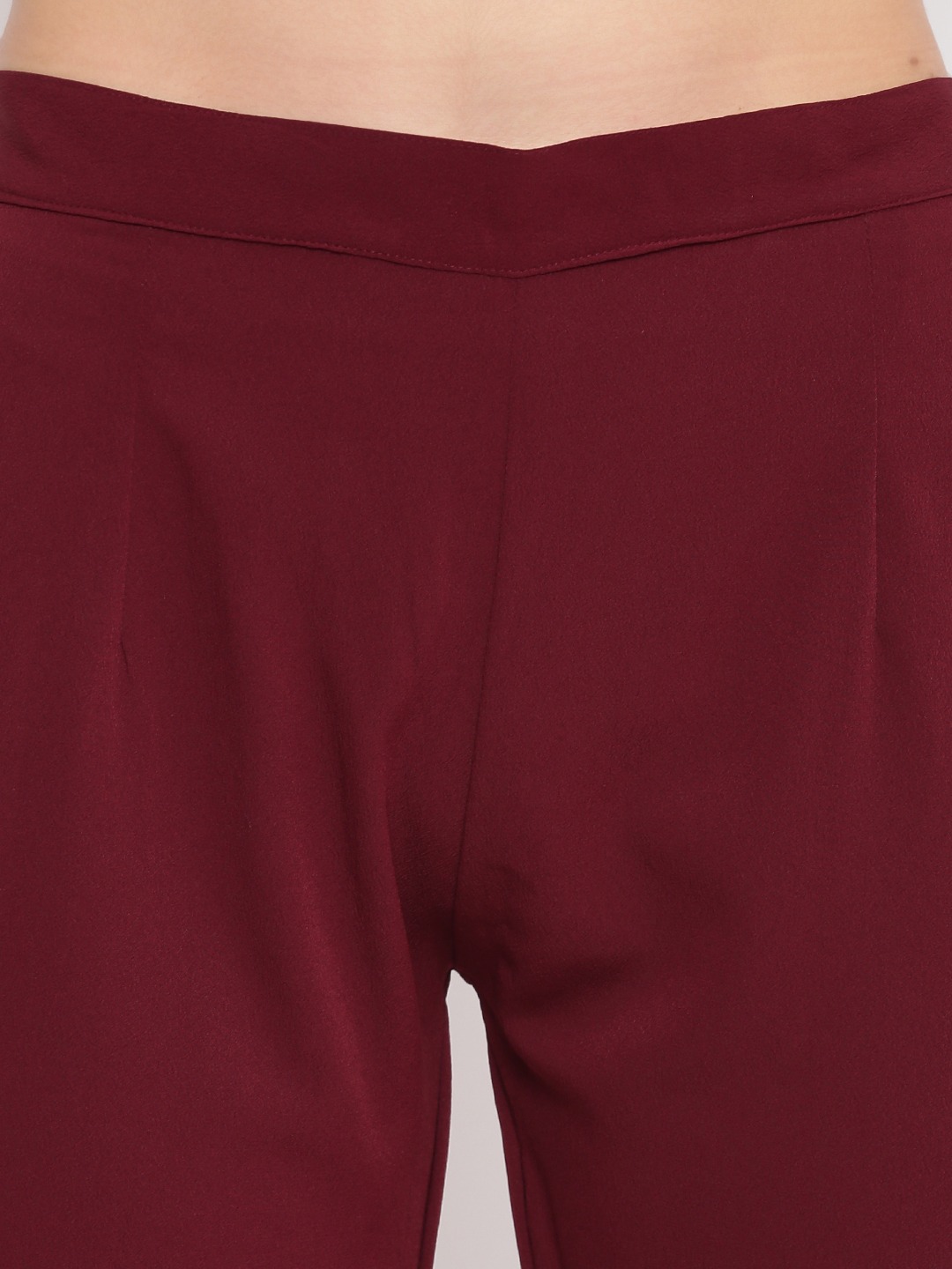 Women Maroon Solid Top With Capris My Collections